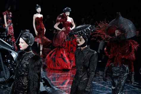 alexander mcqueen shows